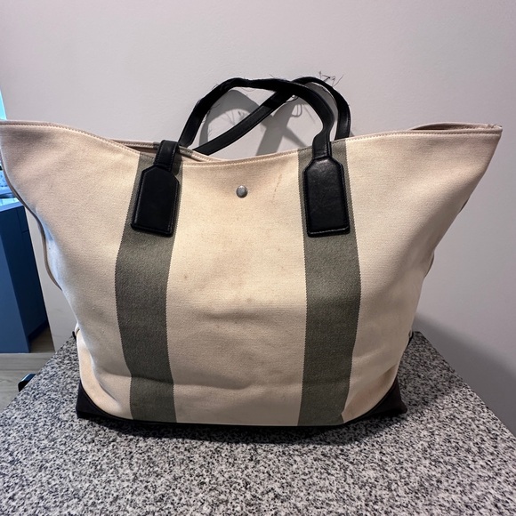 Saint Laurent canvas beach tote with leather trim - Picture 12 of 13